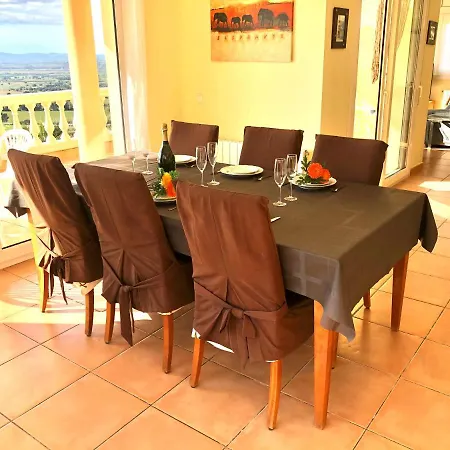 Belgica 10 Personas Villa Palau Saverdera